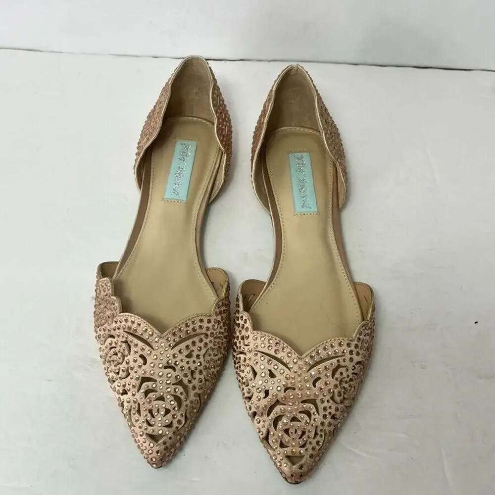 Blue by Betsey Johnson Shoe Flats Womens 8M Blush Pink Rhinestone Cutout Lucy